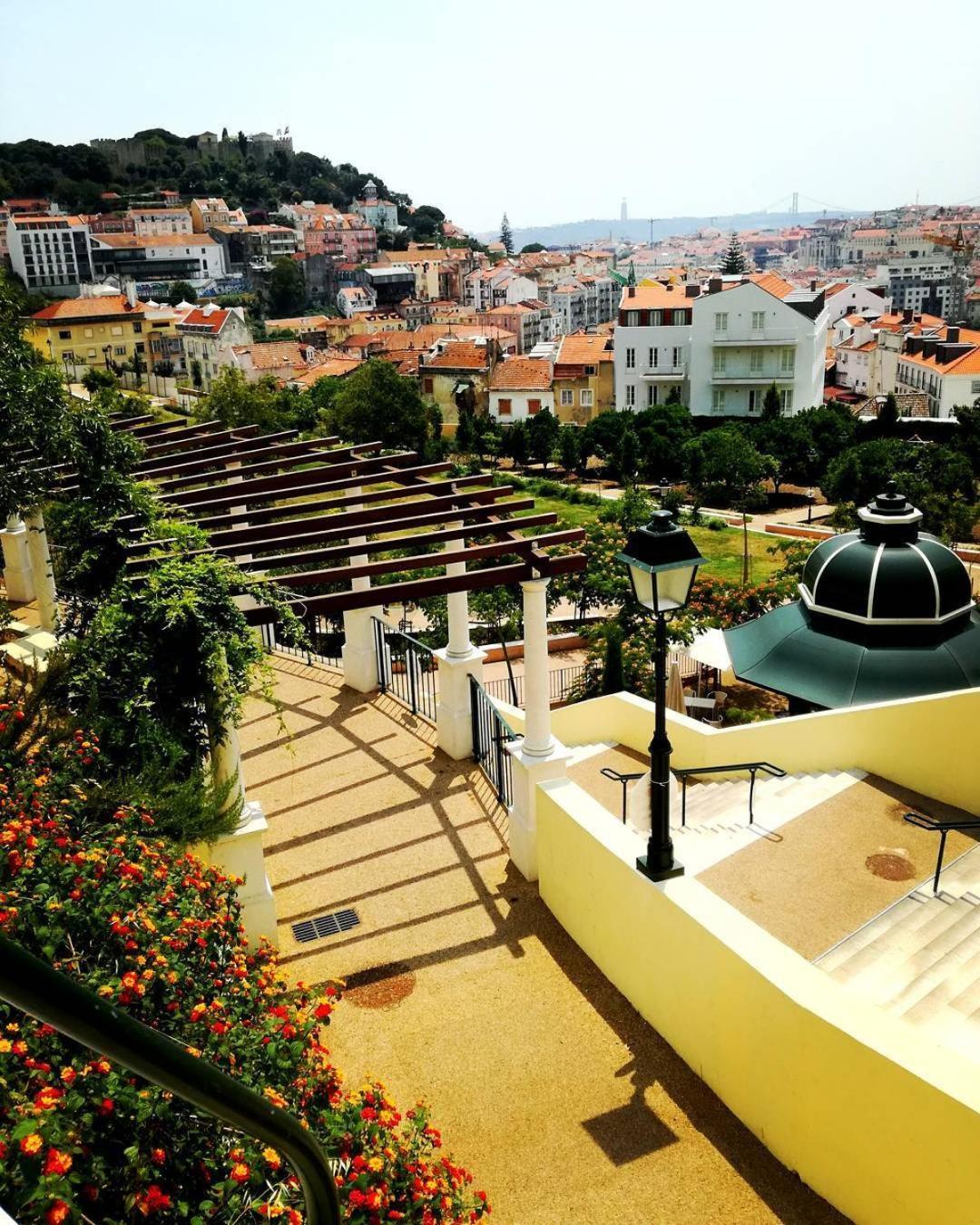 Costa Do Castelo Terrace, Em Rua Dos Lagares 8 Apartment Lisbon Exterior photo